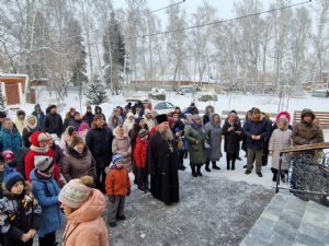 Храм апостолов Петра и Павла (Спичфабрика)