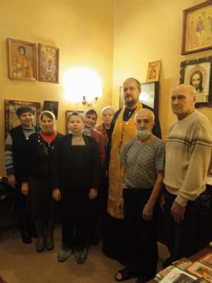 Молебен в больничной часовне вмч. Пантелеимона при городской больнице Северска