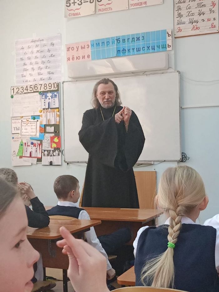 Протоиерей Евгений Морозов, Заозёрная СОШ