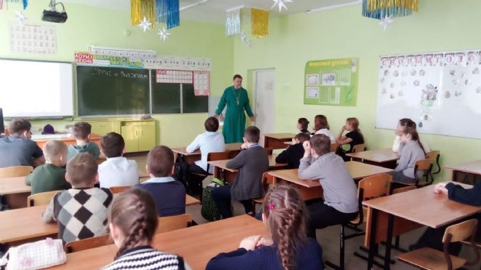 Протоиерей Максим Миронов, Зоркальцевская СОШ